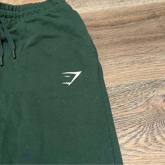 Gymshark Woman’s Forest Green Jogger Sweatpants - Picture 3 of 4
